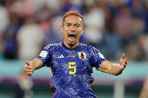 长友佑都以39岁8个月零20天的年龄，成日本队历史第2年长出场球员