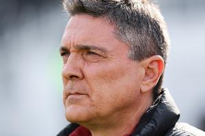 国足、U23保持独立备战：大连会师不热身 U23战港足